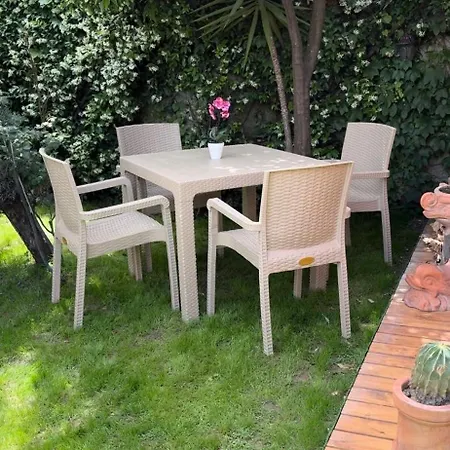 Villa Verde Vlore شقة فندقية *