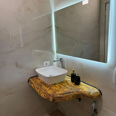 Villa Verde Vlore