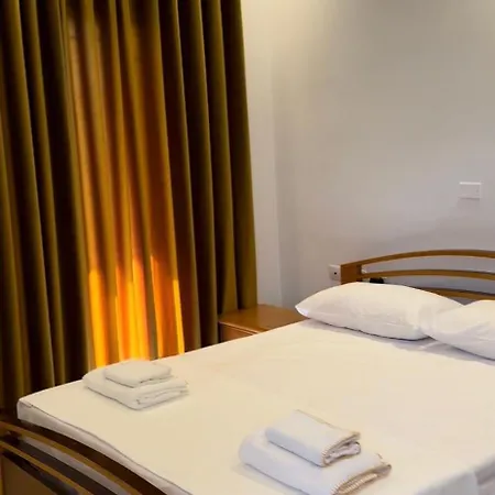 Villa Verde Vlore Aparthotel Vlore